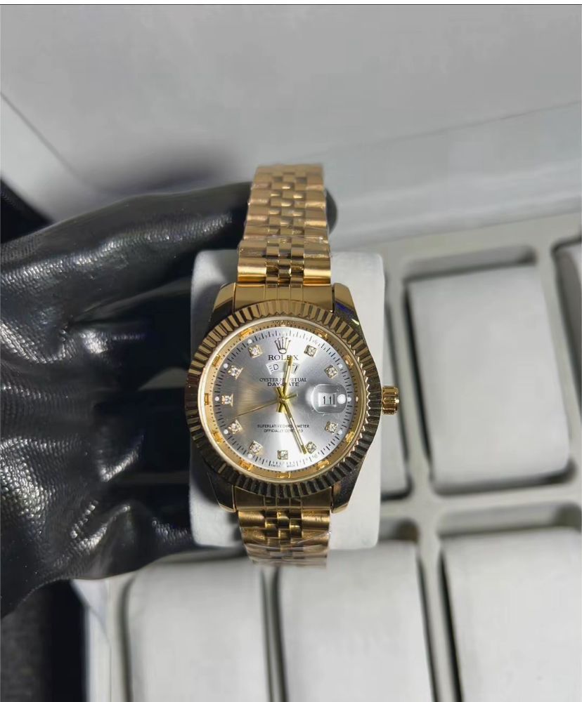 Montre hommes et femmes