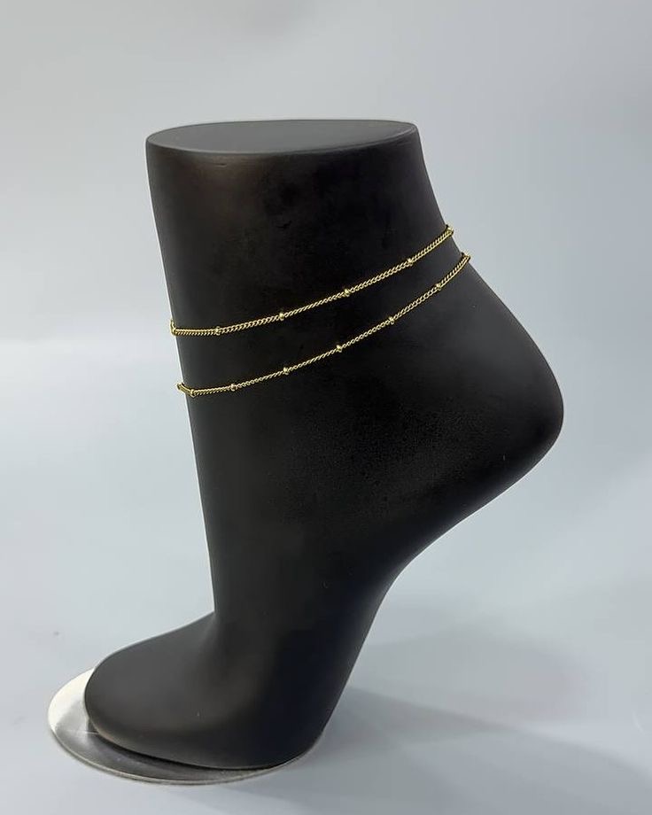 Chaîne au pied