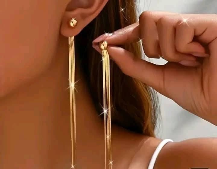 Boucle d’oreille pendante