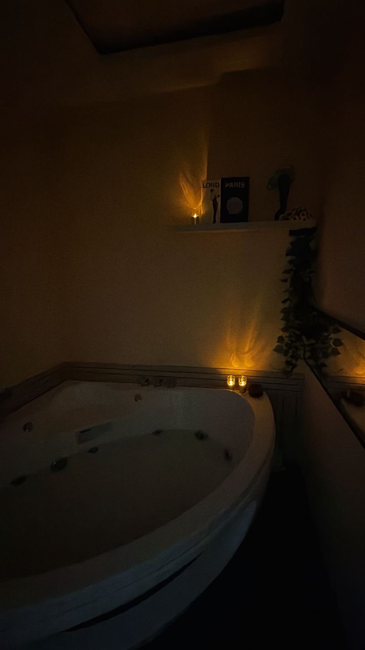 Studio haut standing avec jacuzzi à louer