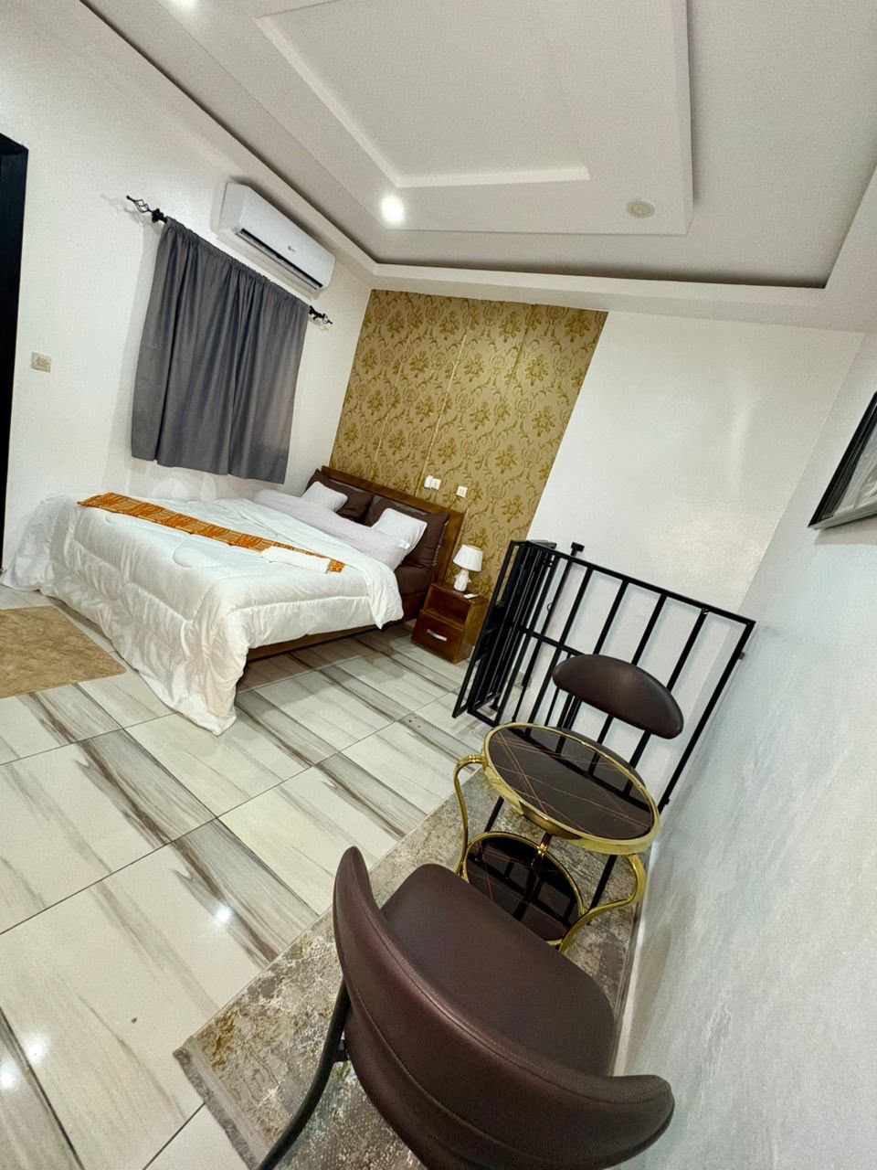 Chambre-Salon moderne mezzanine rivera bonoumin